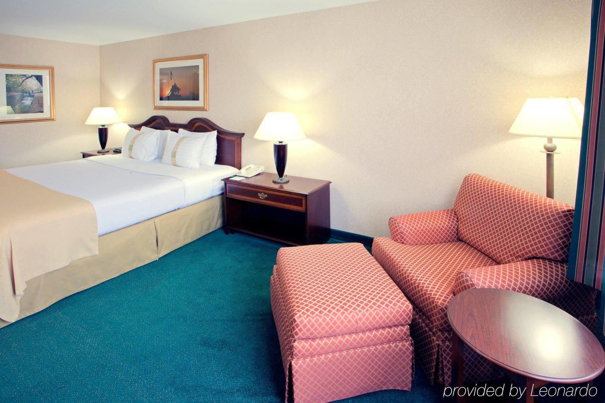 Holiday Inn Arlington At Ballston By Ihg Экстерьер фото
